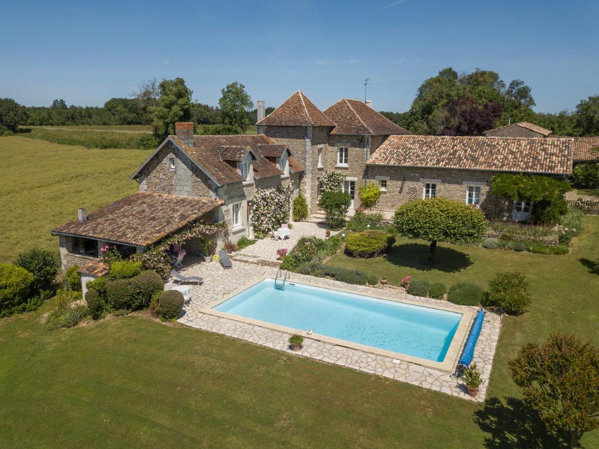 Chambres D'Hotes La Pocterie Vouneuil-sur-Vienne Exterior foto